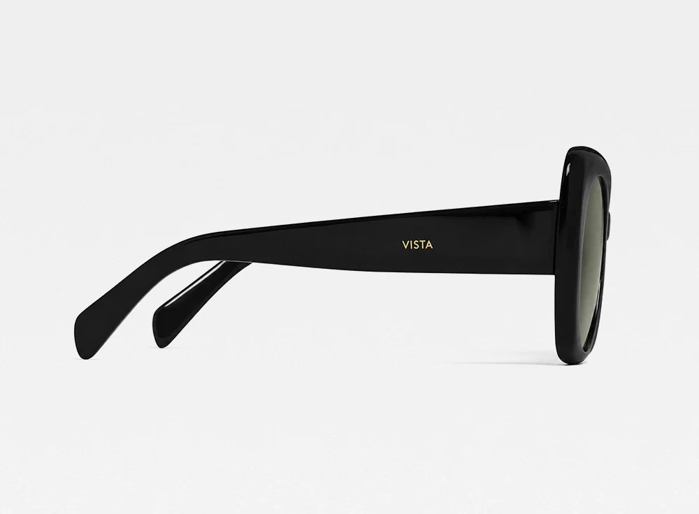Chic Statement Frame Sunglasses
